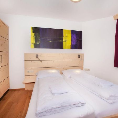 Apartment In Wald Im Pinzgau With Swimming Pool And Views エクステリア 写真