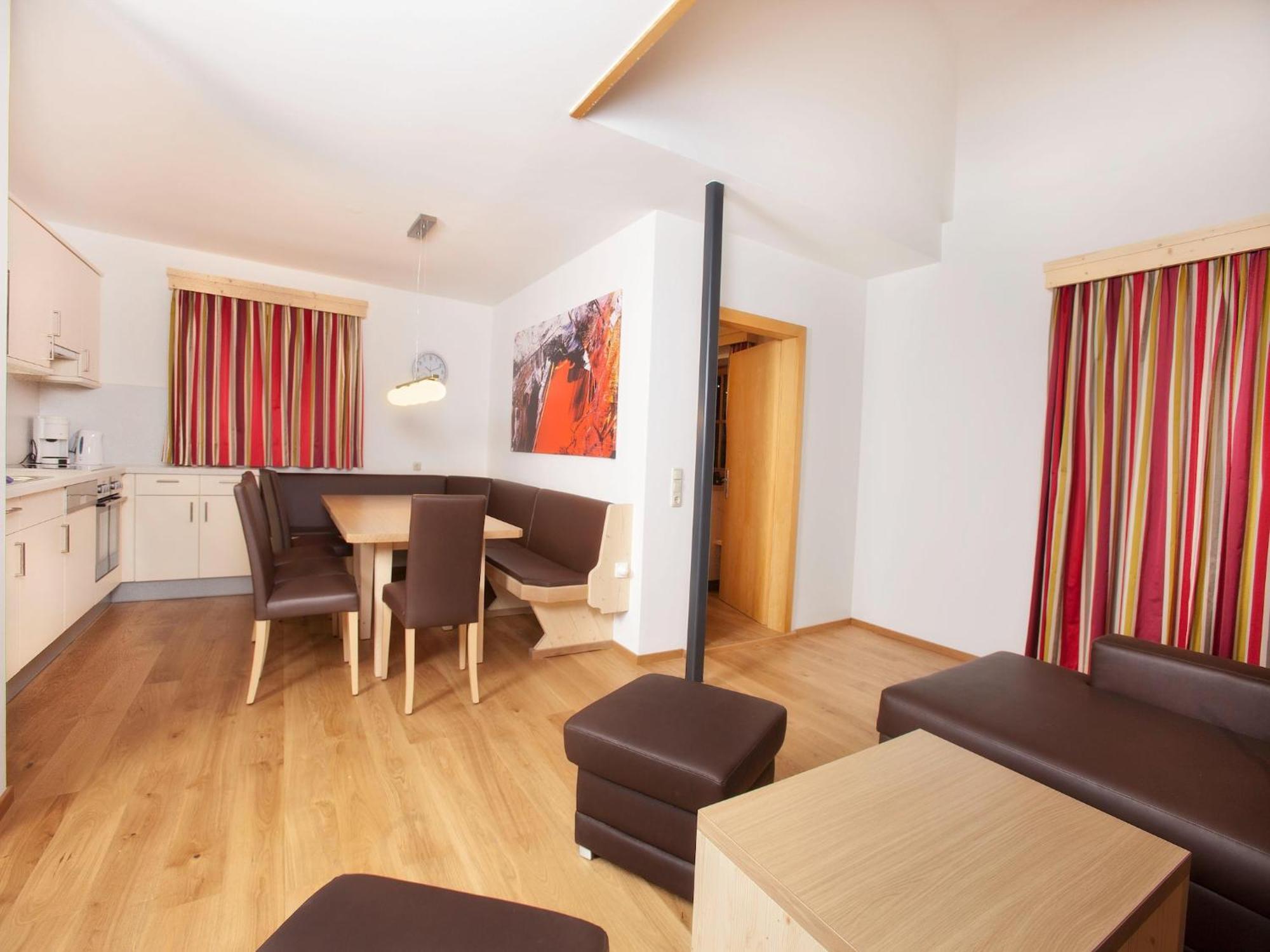 Apartment In Wald Im Pinzgau With Swimming Pool And Views エクステリア 写真