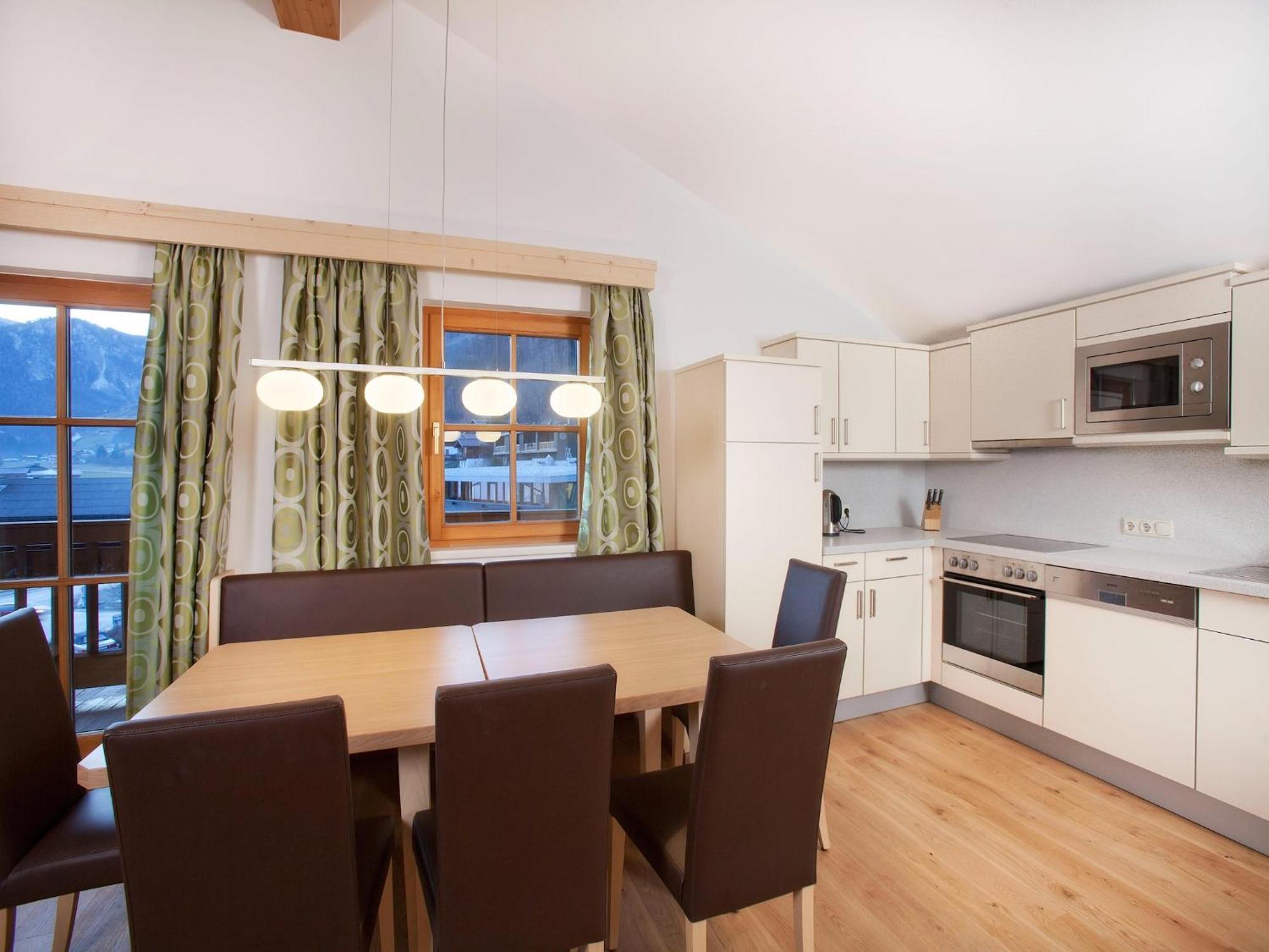 Apartment In Wald Im Pinzgau With Swimming Pool And Views エクステリア 写真