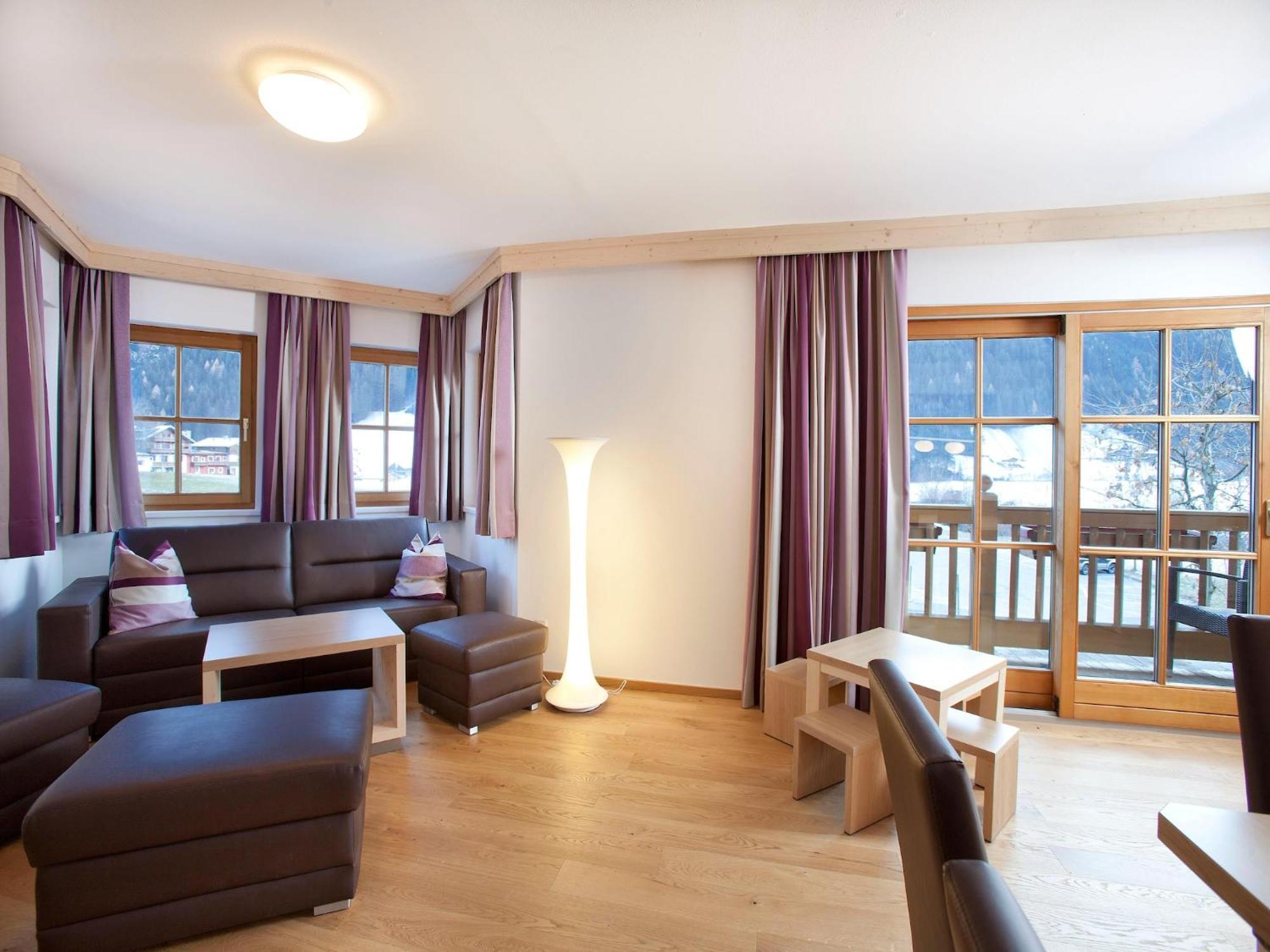 Apartment In Wald Im Pinzgau With Swimming Pool And Views エクステリア 写真