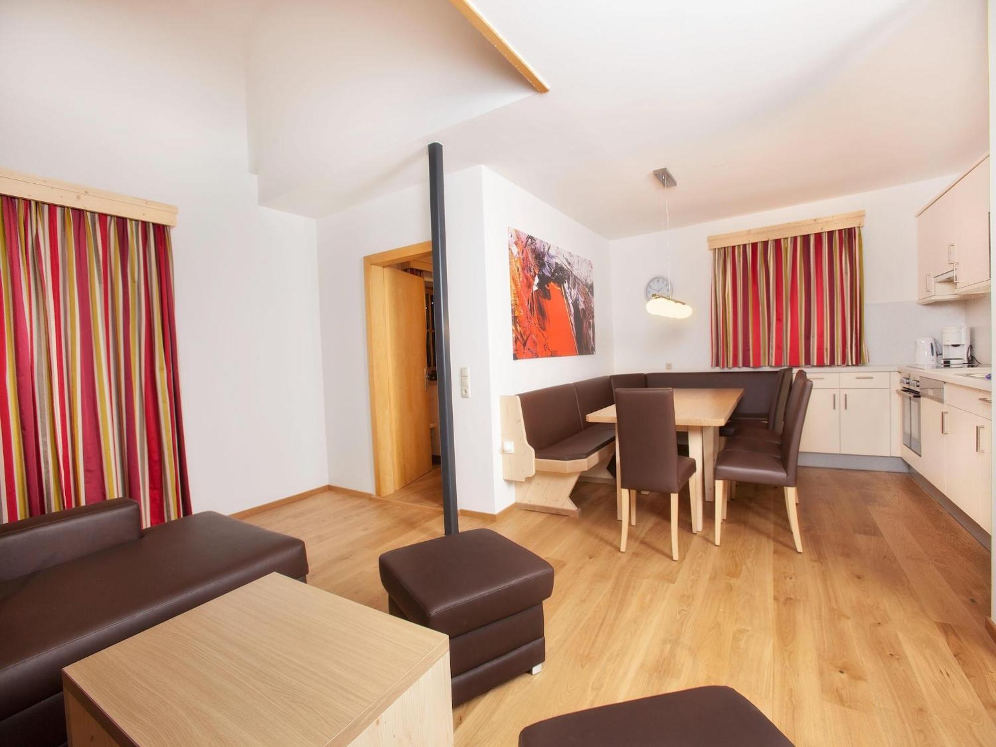 Apartment In Wald Im Pinzgau With Swimming Pool And Views エクステリア 写真